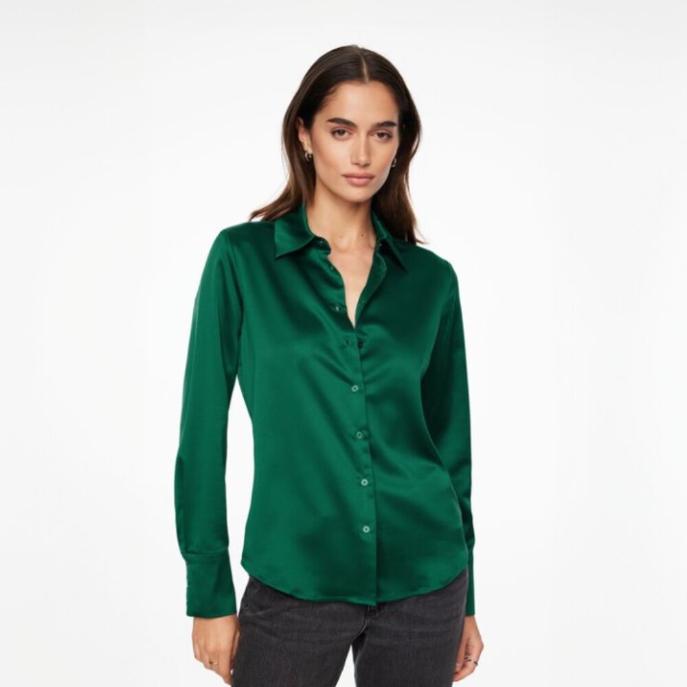 Dynamite Matisse Slim Satin Button Up Shirt in Jewel Green (size Small)